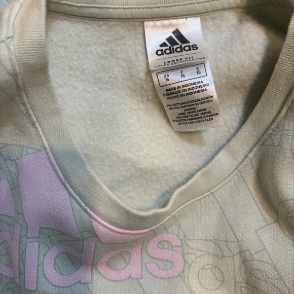 Adidas Crop Sweatshirt With Elastic Waist Band NWOT - Picture 3 of 3